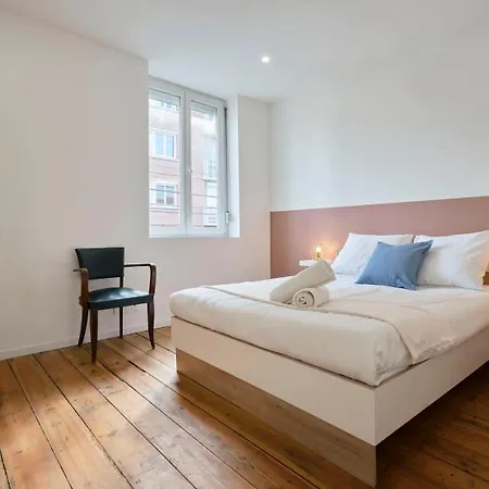 Vendégház House In Near Euratech Private Terrace.