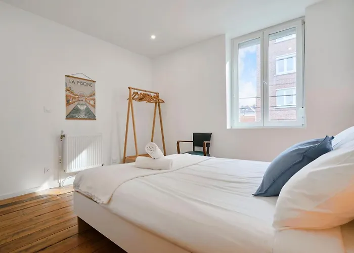 House In Near Euratech Private Terrace. Lilla