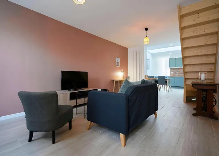 Affittacamere House In Near Euratech Private Terrace. Lilla