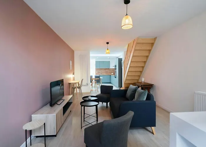 Affittacamere House In Near Euratech Private Terrace. Lilla