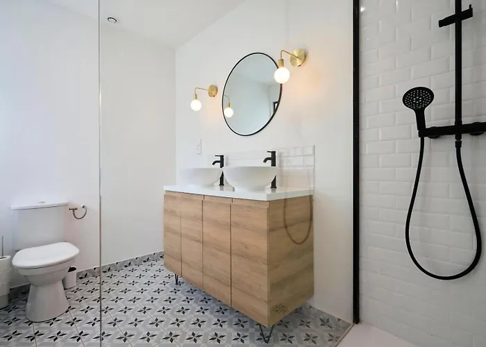 House In Near Euratech Private Terrace. 2*