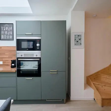 Pensión House In Near Euratech Private Terrace.