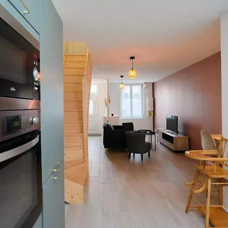 House In Near Euratech Private Terrace. Lila